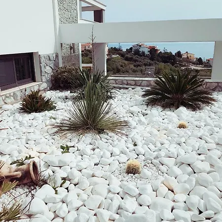 Chiara * לימנריה