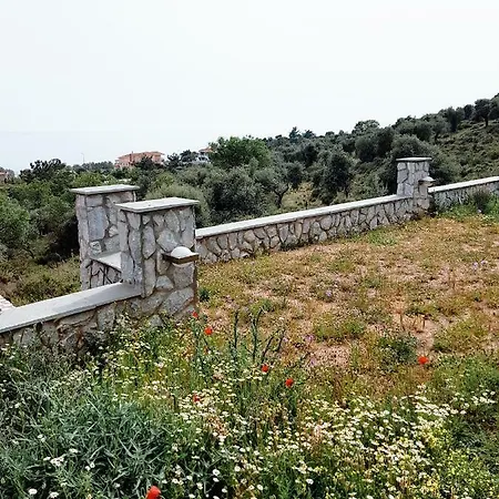 Chiara Apartman Limenária