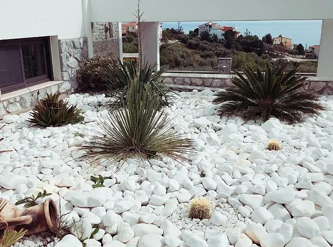 Chiara * Limenaria (Thasos)